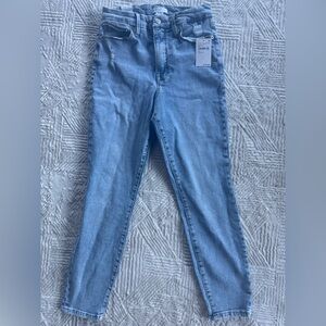 Good American Good Waist Skinny Jeans